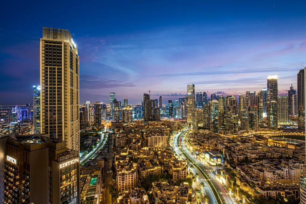 ドバイMagnificent Brand New Lux 3Br Burj & Fountain Viewアパートメント エクステリア 写真